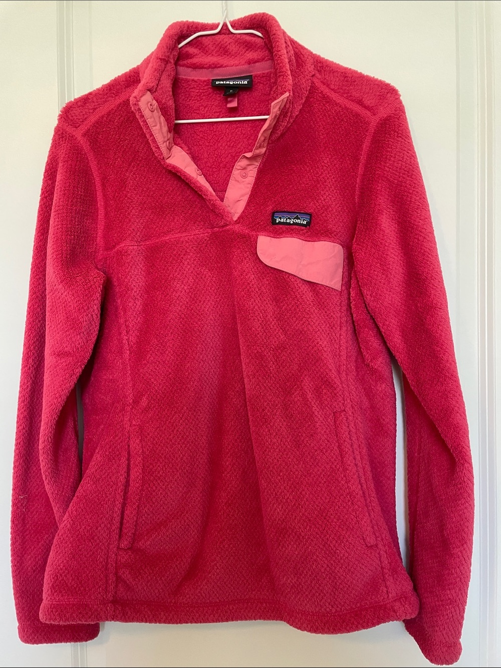 Patagonia Women's Raspberry Pink Teddy Fleece Pullover Jacket